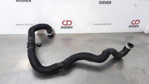 Used Radiator hose Dacia Duster (SR) 1.3 TCE 130 16V Price € 54,45 Inclusive VAT offered by Autohandel Didier