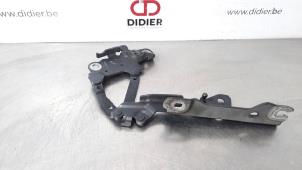 Used Bonnet Hinge BMW 4 serie (F32) 435i xDrive 3.0 24V Price € 18,15 Inclusive VAT offered by Autohandel Didier