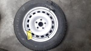 Used Wheel + tyre Volkswagen Caddy IV 2.0 TDI 102 Price € 66,55 Inclusive VAT offered by Autohandel Didier
