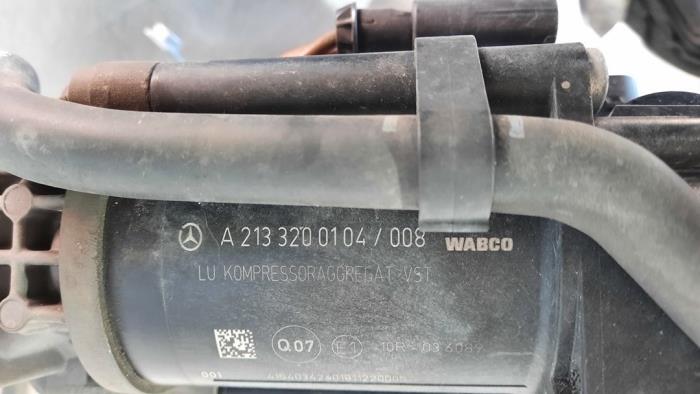 Compressor from a Mercedes-Benz GLC Coupe (C253) 2.2 220d 16V BlueTEC 4-Matic 2019