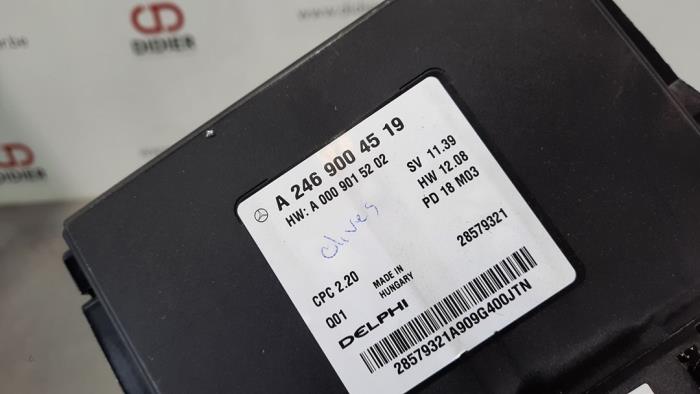 Computer, miscellaneous from a Mercedes-Benz A (W176) 1.5 A-180 CDI, A-180d 16V 2018
