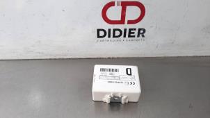 Used Central door locking module Toyota Yaris III (P13) 1.0 12V VVT-i Price € 36,30 Inclusive VAT offered by Autohandel Didier