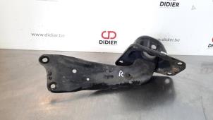 Used Rear wishbone, right Volkswagen Touran (5T1) 2.0 TDI 150 Price € 42,35 Inclusive VAT offered by Autohandel Didier