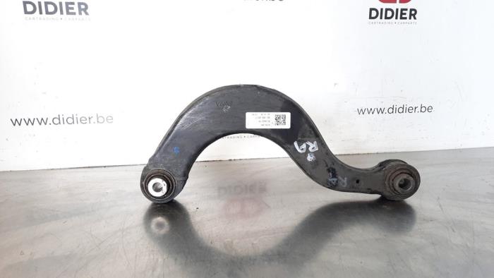 Rear wishbone, right from a Volkswagen Touran (5T1) 2.0 TDI 150 2019