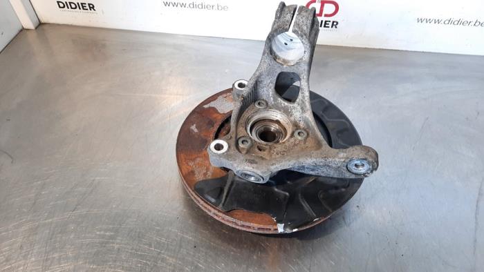 Knuckle, front right from a Volkswagen Touran (5T1) 2.0 TDI 150 2019