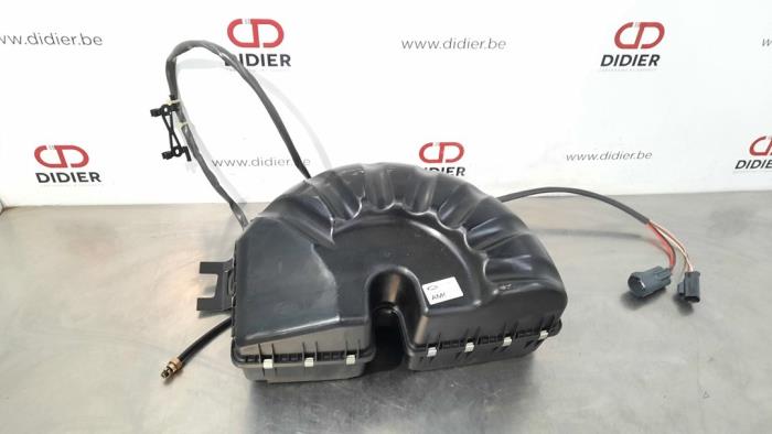 Begagnade Kompressor Landrover Range Rover IV (LG) 4.4 SDV8 32V Pris € 459,80 Inklusive moms erbjuds av Autohandel Didier