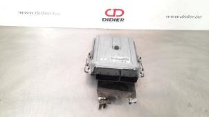 Usagé Ordinateur gestion moteur Landrover Range Rover IV (LG) 4.4 SDV8 32V Prix € 320,65 Prix TTC proposé par Autohandel Didier