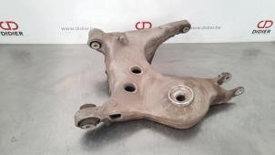 Used Rear wishbone, right Landrover Range Rover IV (LG) 4.4 SDV8 32V Price € 127,05 Inclusive VAT offered by Autohandel Didier