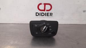 Używane Przelacznik reflektora LHV Audi RS 6 Avant (C7) 4.0 V8 TFSI 32V Cena € 36,30 Z VAT oferowane przez Autohandel Didier