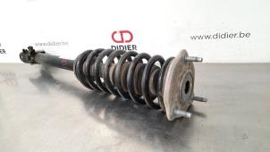Used Front shock absorber, right Mercedes E (W213) E-300de 2.0 Turbo 16V Price € 193,60 Inclusive VAT offered by Autohandel Didier