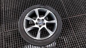 Used Wheel + tyre Volvo V40 (MV) 1.6 D2 Price € 127,05 Inclusive VAT offered by Autohandel Didier