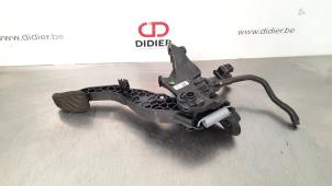 Used Clutch pedal Renault Clio V (RJAB) 1.0 TCe 100 12V Price € 66,55 Inclusive VAT offered by Autohandel Didier