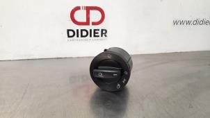 Used AIH headlight switch Volkswagen Caddy IV 1.4 TSI 16V Price € 30,25 Inclusive VAT offered by Autohandel Didier