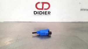 Used Clutch switch Renault Clio IV (5R) Price € 18,15 Inclusive VAT offered by Autohandel Didier
