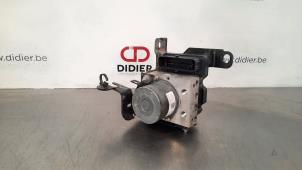Used ABS pump Peugeot 3008 II (M4/MC/MJ/MR) 1.6 BlueHDi 115 Price € 254,10 Inclusive VAT offered by Autohandel Didier
