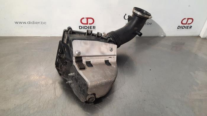 Begagnade Luftfilterhus Audi RS 4 Avant (B8) 4.2 V8 32V Pris € 48,40 Inklusive moms erbjuds av Autohandel Didier