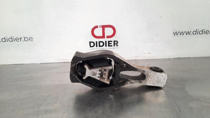 Engine mount Peugeot Expert (V1/VA/VB/VE/VF/VT/VY), 2016 1.6 Blue HDi 95 16V, Delivery, Diesel, 1.560cc, 70kW (95pk), FWD, DV6FDU; BHV, 2016-04 / 2019-12, VABHV; VBBHV (Used)