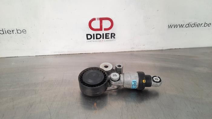 Usados Rodillo tensor correa múltiple Mazda MX-5 (ND) 2.0 SkyActiv G-184 16V Precio € 36,30 IVA incluido ofrecido por Autohandel Didier