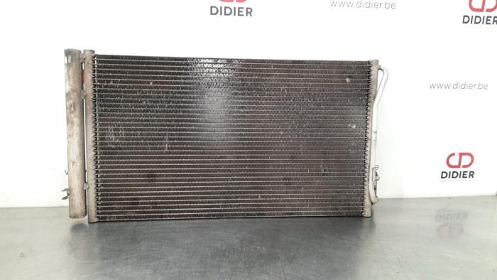 Air conditioning condenser from a BMW 1 serie (E87/87N) 118d 16V 2009