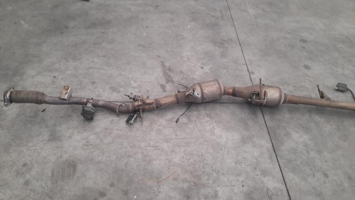 Exhausts (complete) with part number 200105641R stock