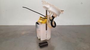 Used Electric fuel pump BMW 1 serie (F40) 118d 2.0 16V Price € 127,05 Inclusive VAT offered by Autohandel Didier