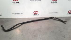 Used Radiator hose Mercedes Vito (639.7) 2.2 110 CDI 16V Euro 5 Price € 30,25 Inclusive VAT offered by Autohandel Didier