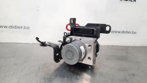 Used ABS pump Peugeot 5008 II (M4/MC/MJ/MR) 2.0 GT BlueHDi 180 16V Price € 254,10 Inclusive VAT offered by Autohandel Didier