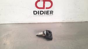 Used Tyre pressure sensor BMW 1 serie (F40) 118d 2.0 16V Price € 36,30 Inclusive VAT offered by Autohandel Didier