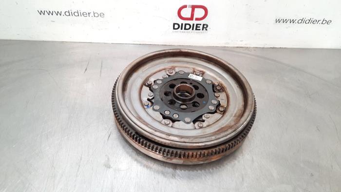 Gebrauchte Schwungrad Volkswagen Golf VII (AUA) 2.0 R 4Motion 16V Preis € 133,10 Mit Mehrwertsteuer angeboten von Autohandel Didier