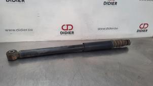 Used Rear shock absorber, left Dacia Duster (HS) 1.5 dCi Price € 30,25 Inclusive VAT offered by Autohandel Didier