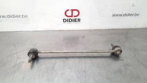Used Anti-roll bar guide Peugeot 5008 II (M4/MC/MJ/MR) 2.0 GT BlueHDi 180 16V Price € 18,15 Inclusive VAT offered by Autohandel Didier