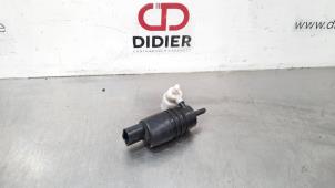Used Headlight washer BMW X1 (F48) sDrive 16d 1.5 12V TwinPower Price € 18,15 Inclusive VAT offered by Autohandel Didier