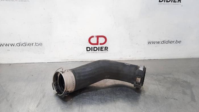 Usagé Tuyau intercooler Kia Optima Sportswagon (JFF) 1.6 CRDi 16V Prix € 30,25 Prix TTC proposé par Autohandel Didier