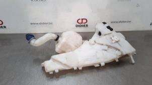 Used Front windscreen washer reservoir Volvo S40 (MS) 1.6 D 16V Price € 36,30 Inclusive VAT offered by Autohandel Didier