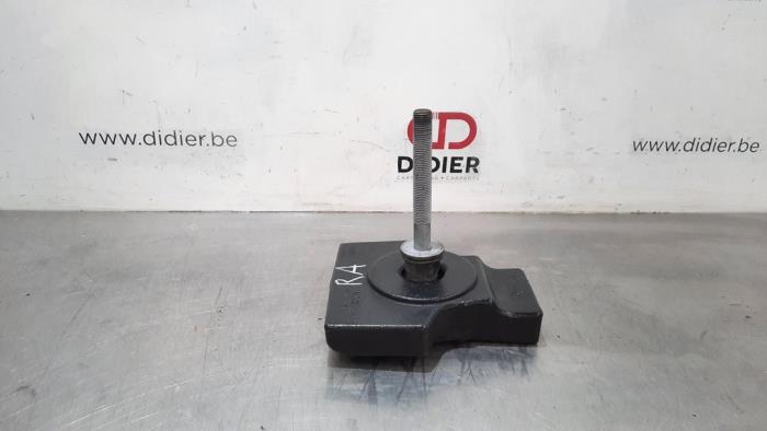 Gebrauchte Schwingungsdämpfer BMW 1 serie (F20) 114d 1.5 12V TwinPower Preis € 18,15 Mit Mehrwertsteuer angeboten von Autohandel Didier