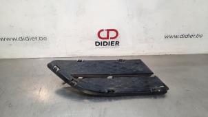 Used Cover plate fog light, left BMW 3 serie Touring (E91) 318d 16V Price € 24,20 Inclusive VAT offered by Autohandel Didier
