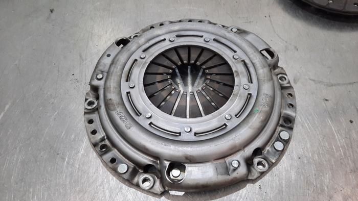 Clutch kit (complete) Mazda 2 1.5 SkyActiv-G 90 - P30216460 P5