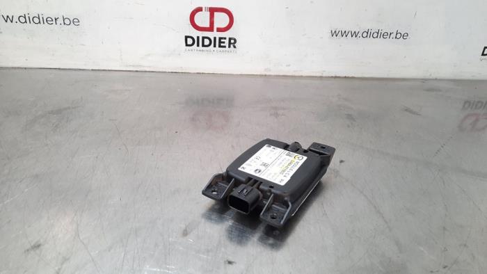 Begagnade Radarsensor Mazda 2 (DJ/DL) 1.5 SkyActiv-G 90 Pris € 199,65 Inklusive moms erbjuds av Autohandel Didier