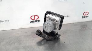 Used ABS pump Mercedes C (W205) C-200d 1.6 Turbo 16V Price € 193,60 Inclusive VAT offered by Autohandel Didier