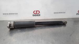 Used Rear shock absorber, left Mercedes C (W205) C-200d 1.6 Turbo 16V Price € 54,45 Inclusive VAT offered by Autohandel Didier