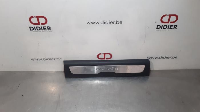 Front sill trim cover