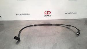Used Parking brake cable BMW X2 (F39) sDrive 18i 1.5 12V TwinPower Turbo Price € 18,15 Inclusive VAT offered by Autohandel Didier