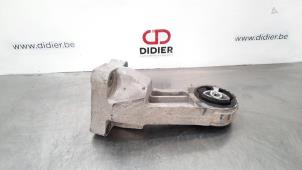 Used Engine mount Opel Movano 2.3 CDTi Biturbo 16V RWD Price € 60,50 Inclusive VAT offered by Autohandel Didier