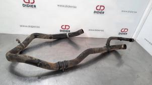 Used Radiator hose Opel Movano 2.3 CDTi Biturbo 16V RWD Price € 42,35 Inclusive VAT offered by Autohandel Didier