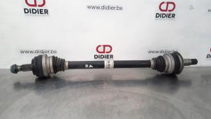 Used Drive shaft, rear right Mercedes C (W205) C-180 1.6 CDI BlueTEC, C-180 d 16V Price € 193,60 Inclusive VAT offered by Autohandel Didier