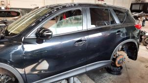 Gebrauchte Tür 4-türig links vorne Mazda CX-5 (KE,GH) 2.0 SkyActiv-G 160 16V 4WD Preis € 447,70 Mit Mehrwertsteuer angeboten von Autohandel Didier