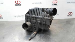 Usagé Boîtier filtre à air Opel Movano 2.3 CDTi Biturbo 16V RWD Prix € 60,50 Prix TTC proposé par Autohandel Didier