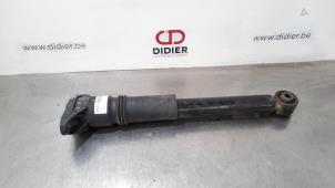 Used Rear shock absorber, right Peugeot 208 II (UB/UH/UP) 1.2 Vti 12V PureTech 100 Price € 42,35 Inclusive VAT offered by Autohandel Didier