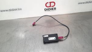 Gebrauchte Antenne Tesla Model S P90D Preis € 54,45 Mit Mehrwertsteuer angeboten von Autohandel Didier
