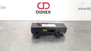 Used Bluetooth module Peugeot 3008 II (M4/MC/MJ/MR) 1.6 BlueHDi 115 Price € 54,45 Inclusive VAT offered by Autohandel Didier
